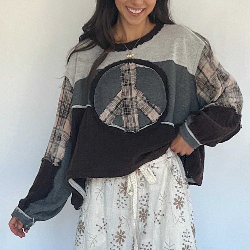 POL Peace Oversized Mixed patterns Brown and Gray Knit long sleeve sweater